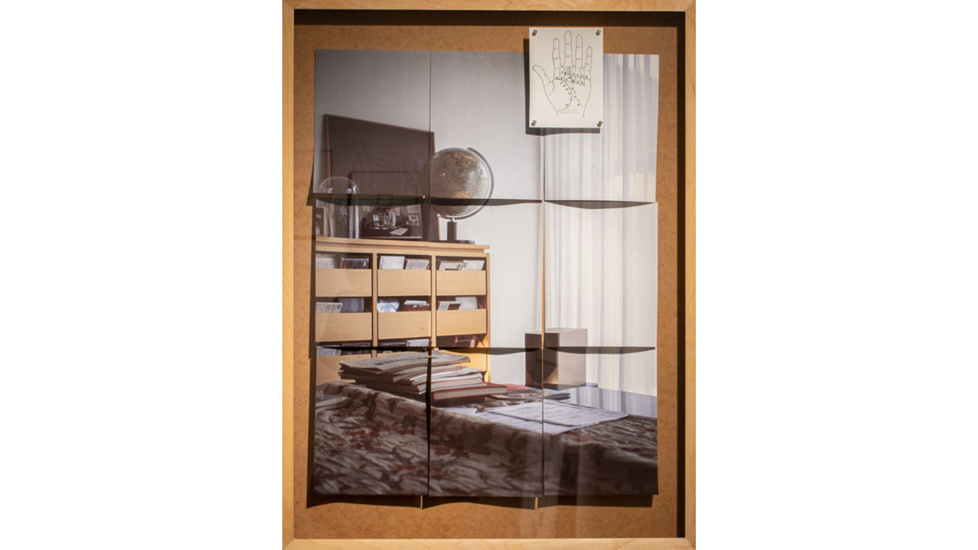 Lucrezia Zanardi, "Julius" 
Cartacea Galleria 
Cartacea Gallery 