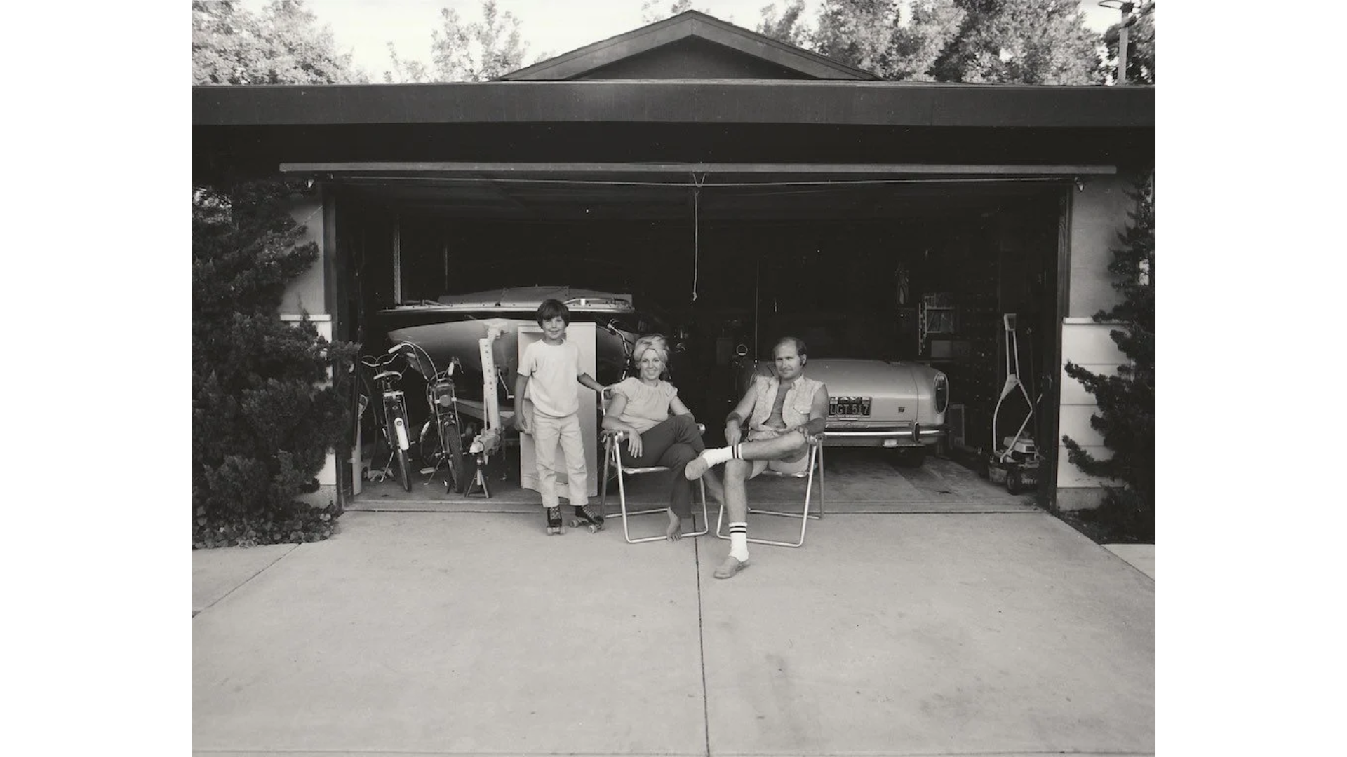Cartacea Galleria Cartacea Gallery  Bill Owens | Suburbia | Vintage Gelatin silver print | 20 x 30 cm|  1973 